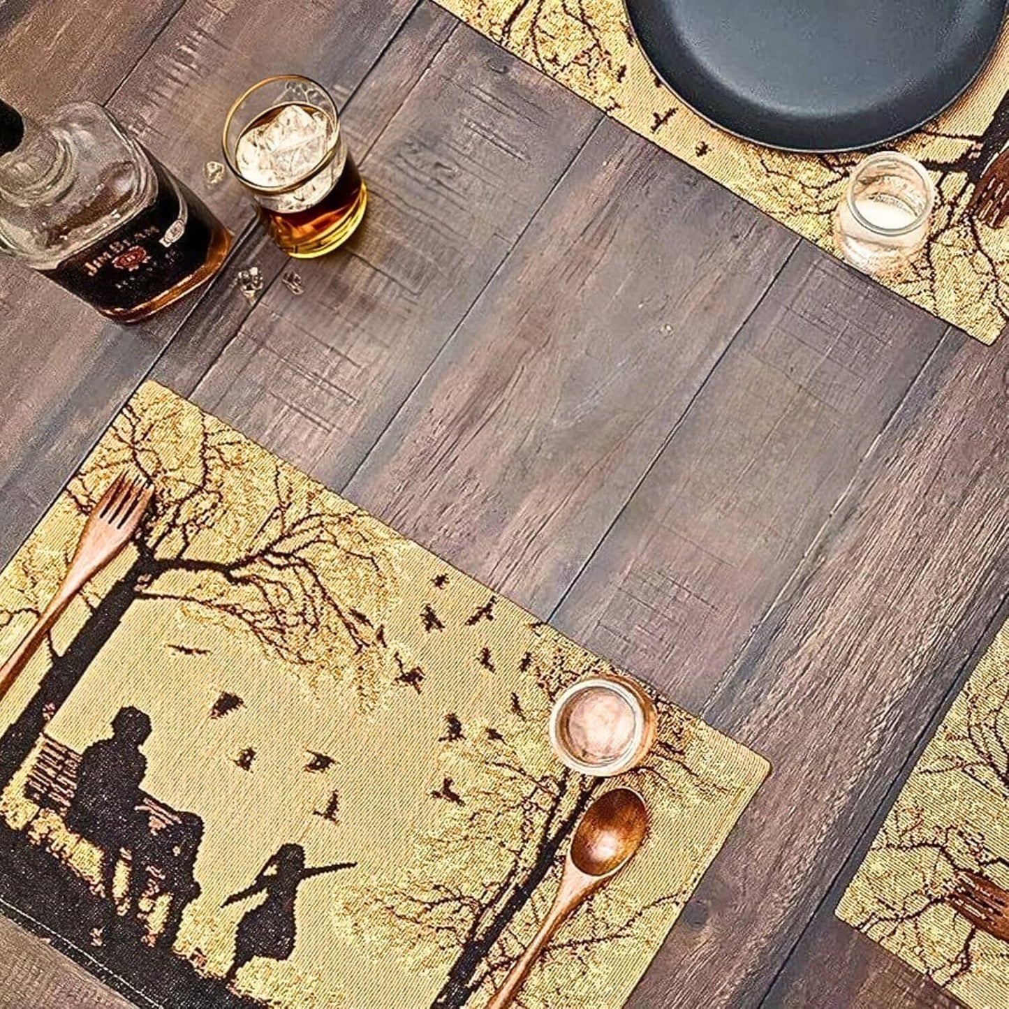 DaDalogy Autumn Birds Family Gathering Woven Tapestry Dining Table